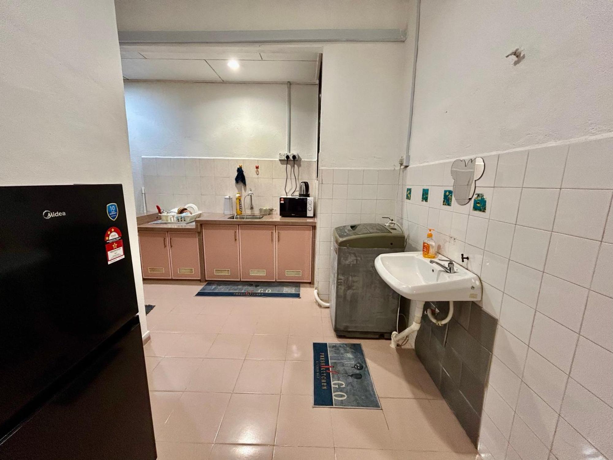 Cozy 255 Entire 3 Bedroom House At Alma Bukit Mertajam Luaran gambar